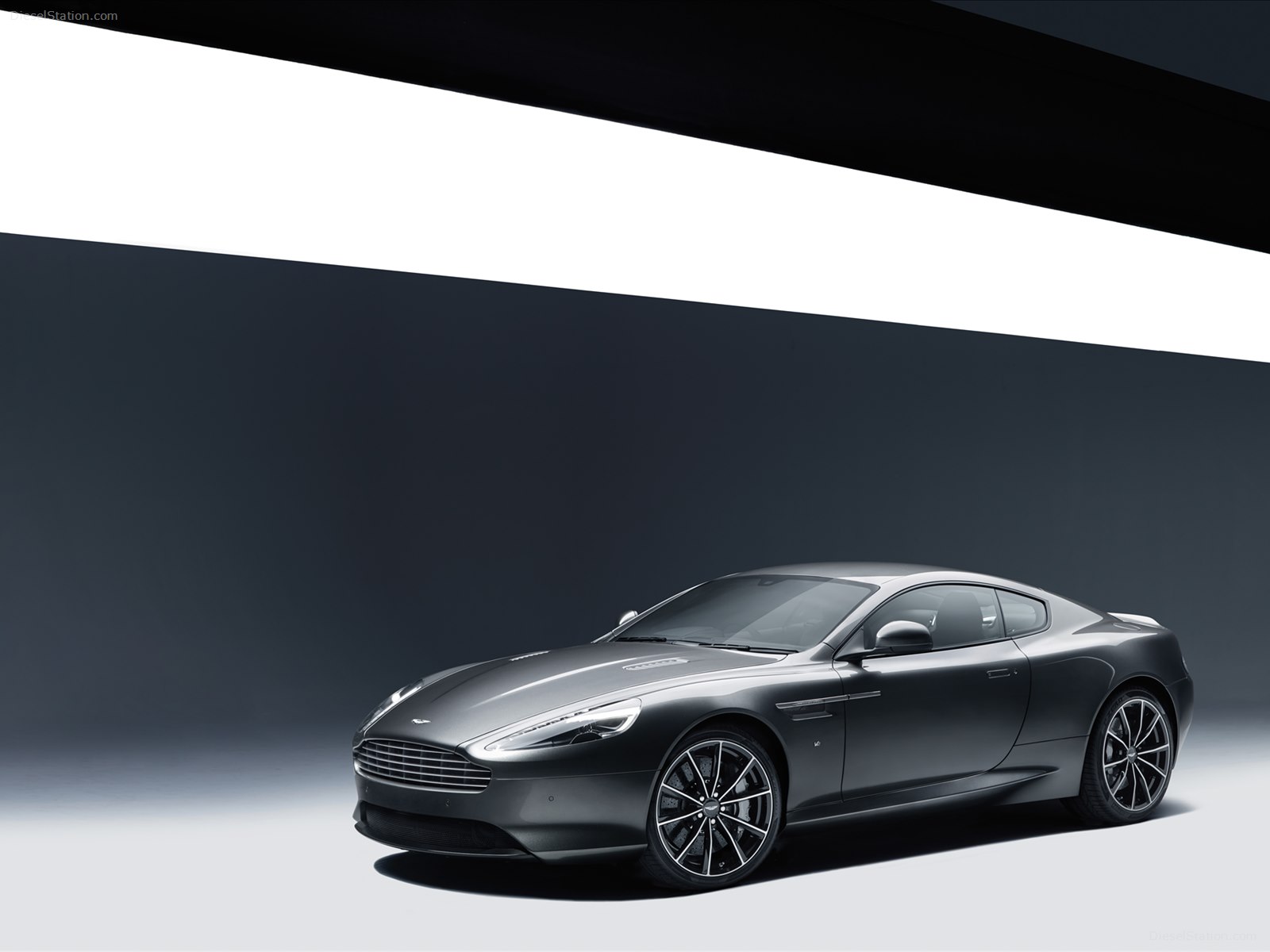 Aston Martin DB9 GT 2016